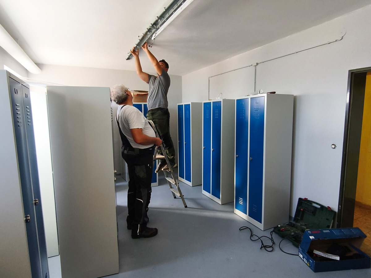 Spinde für den neuen Umkleideraum